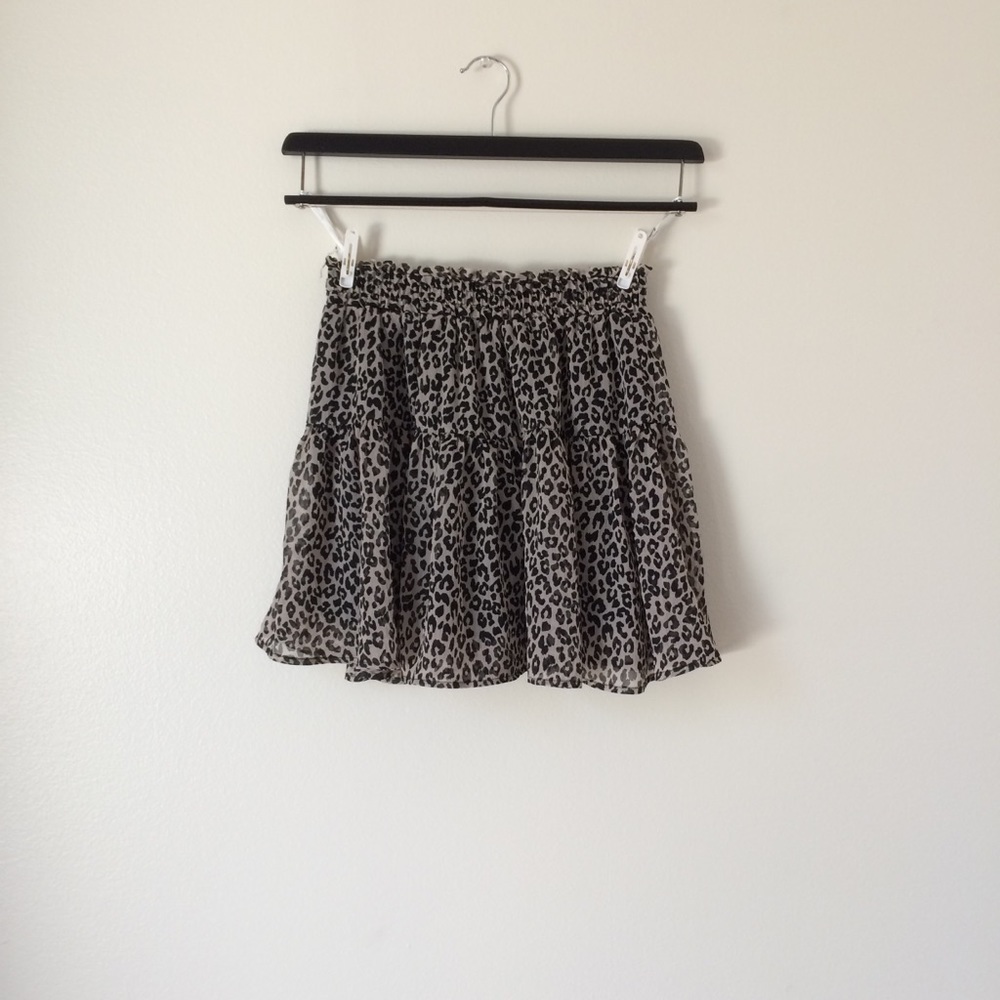 Animal Print Mini Skirt/ H&M Divided